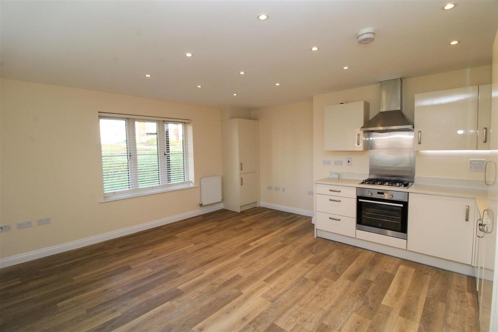 Lounge/Kitchen