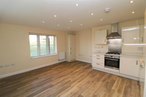 3, Henry Court Allamand Close, Church Crookham, Fleet, GU52 8AR