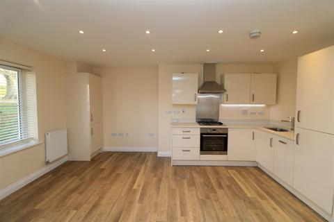 3, Henry Court Allamand Close, Church Crookham, Fleet, GU52 8AR