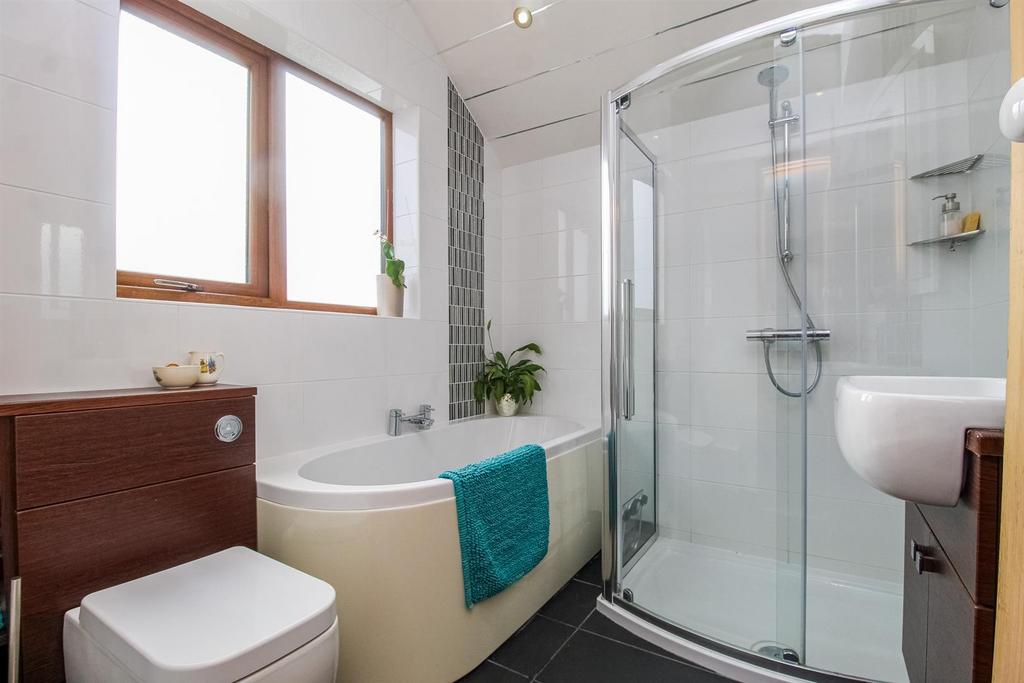 Bathroom/w.c.