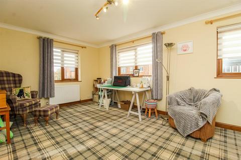 49 First Avenue, Wakefield, WF1 2HS