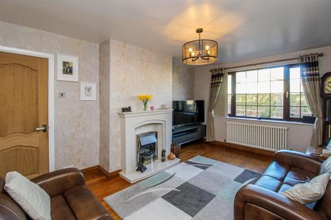 8 Lake Lock Drive, Stanley, Wakefield, WF3 4HL