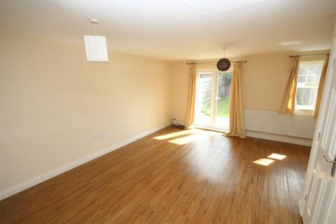 29 Sassoon Close, Salisbury, SP2 9LR