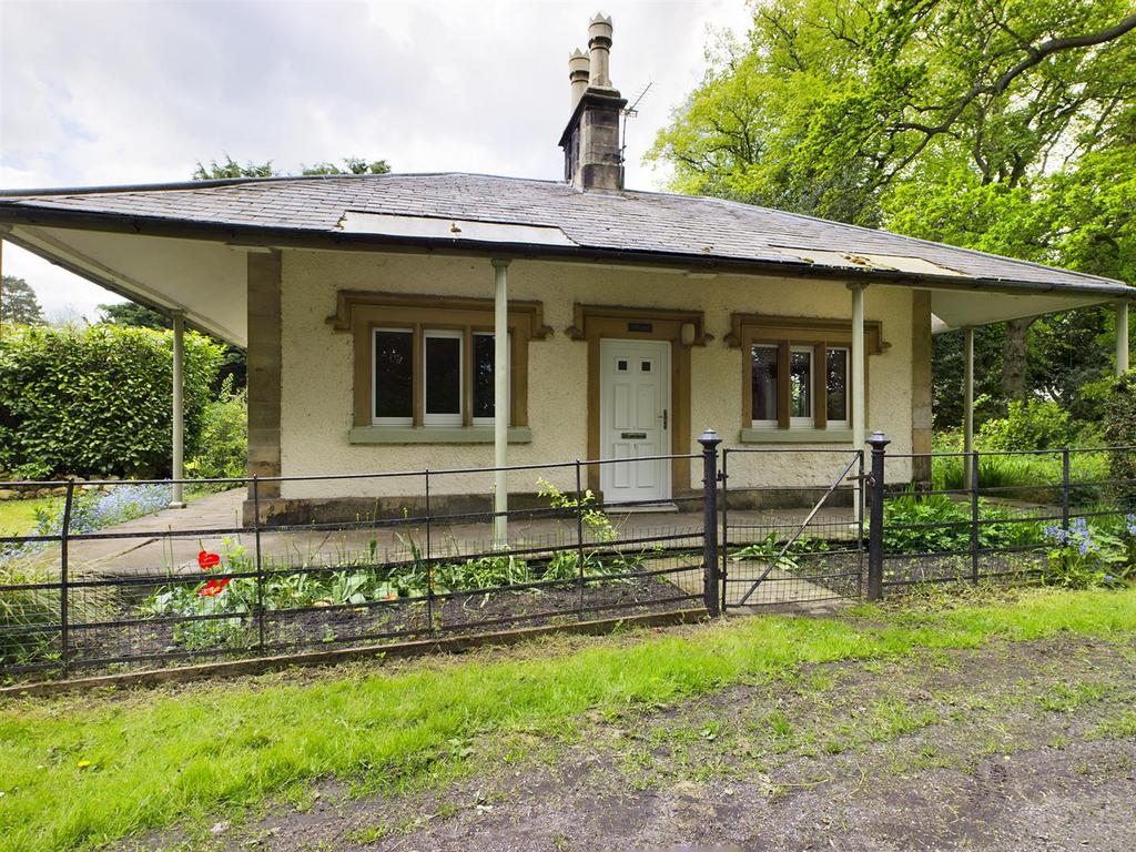 Thorp Perrow, Bedale DL8 2 bed character property to rent £975 pcm (£