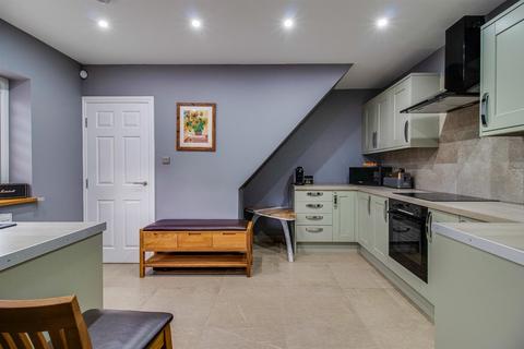 4 bedroom end of terrace house for sale - Marlborough Street, Wakefield WF2