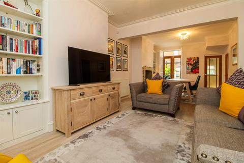 16 Burkill Street, Wakefield, WF1 5PA