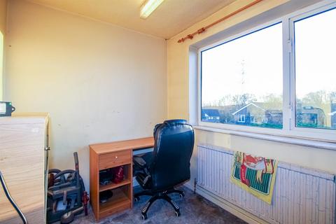 30 Baker Lane, Stanley, Wakefield, WF3 4DX