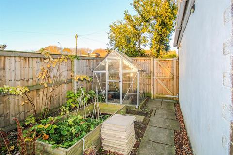 30 Baker Lane, Stanley, Wakefield, WF3 4DX