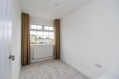 42 Greenfield Way, Wrenthorpe, Wakefield, WF2 0TN