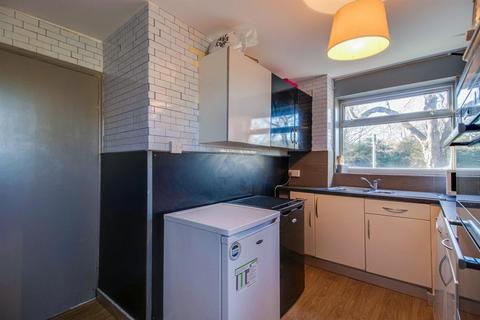 214 Barnsley Road, Wakefield, WF2 6EF