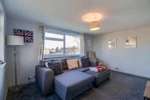 214 Barnsley Road, Wakefield, WF2 6EF