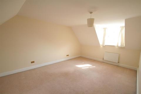 2 bedroom maisonette for sale, Charter Court, Salisbury SP1