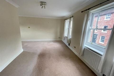 2 bedroom maisonette for sale, Charter Court, Salisbury SP1