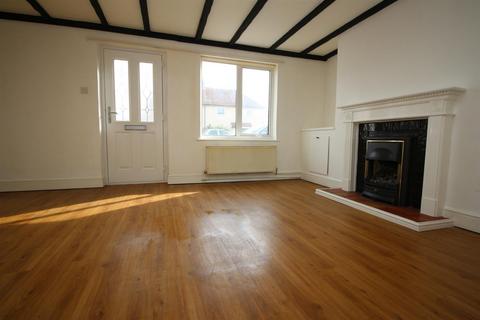 2 bedroom end of terrace house for sale, Shipdham Road, Toftwood