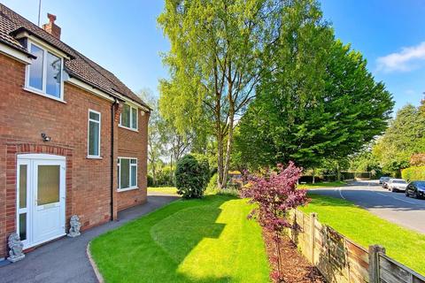 3 bedroom detached house for sale - Bow Green Road, Bowdon