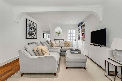 2 bedroom terraced house for sale, Thorne Street, Little Chelsea, Barnes, London, SW13
