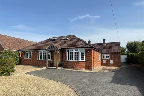 Pachumba Gomeldon Road, Winterbourne Gunner, Salisbury, SP4 6LR