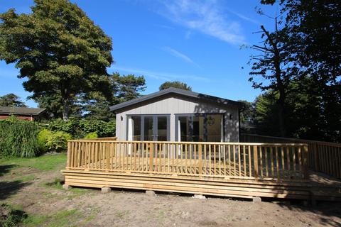 2 bedroom villa for sale, Cliff House Holiday Park, Dunwich