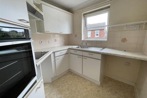 1 bedroom retirement property for sale, Archers Court, Salisbury SP1