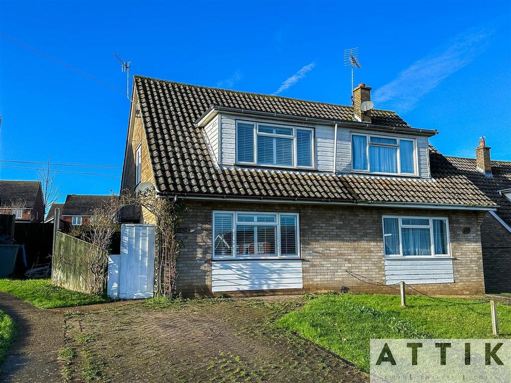 Saxon Road, Saxmundham 3 bed semidetached house for sale £240,000