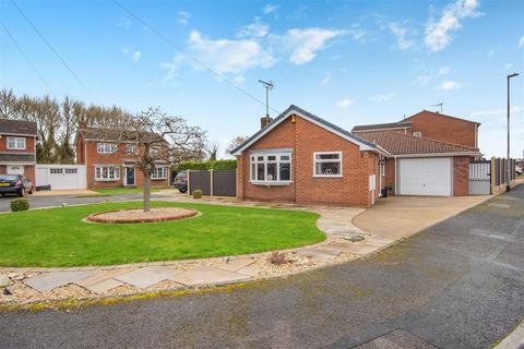 2 bedroom detached bungalow for sale, Cumberland Avenue, Warsop