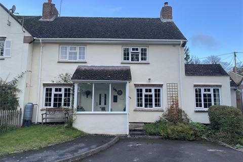 5 Riverside Terrace, Stapleford, Salisbury, SP3 4LF