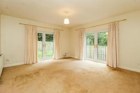 5 Broad Cut Road, Calder Grove, Wakefield, WF4 3DR