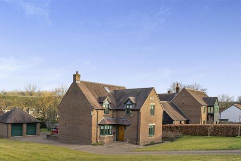 4 bedroom detached house for sale, Main Road, Cherhill, Calne