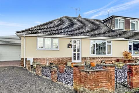 9 Greenlands Close, Durrington, Salisbury, SP4 8EW