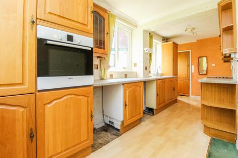 12 Coleridge Crescent, Wrenthorpe, Wakefield, WF2 0LZ
