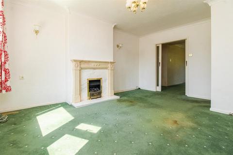 12 Coleridge Crescent, Wrenthorpe, Wakefield, WF2 0LZ