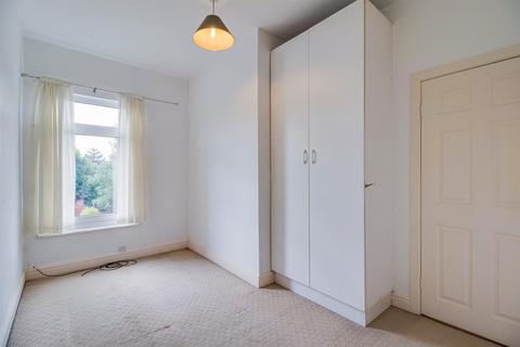 9 Oakland Road, Wakefield, WF1 5LZ