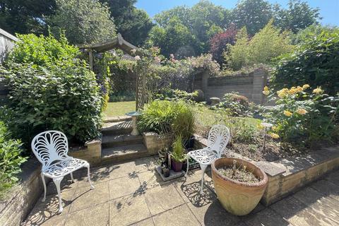 179 Castle Road, Salisbury, SP1 3RX