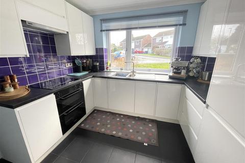 3 bedroom semi-detached house for sale, The Limes, Salisbury SP4