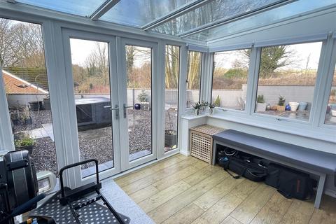 3 The Limes, Porton, Salisbury, SP4 0LT