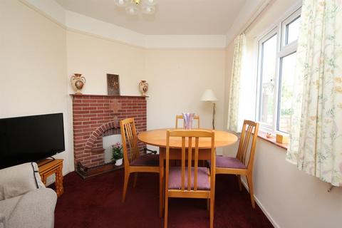 3 bedroom semi-detached house for sale, The Avenue, Halesworth