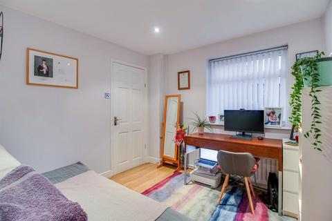 25 Brayshaw Road, East Ardsley, Wakefield, WF3 2JJ