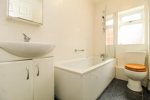 5 Gelder Croft, Wakefield, WF2 0UW
