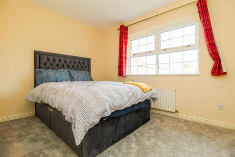 5 Gelder Croft, Wakefield, WF2 0UW