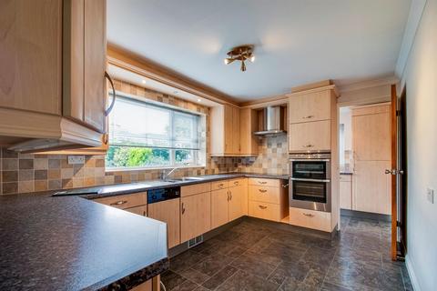 4 bedroom detached bungalow for sale, Martin Grove, Wakefield WF2