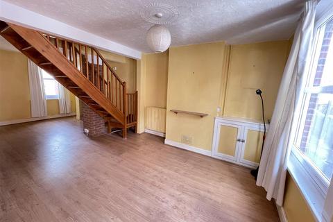 2 bedroom end of terrace house for sale, Dews Road, Salisbury SP2