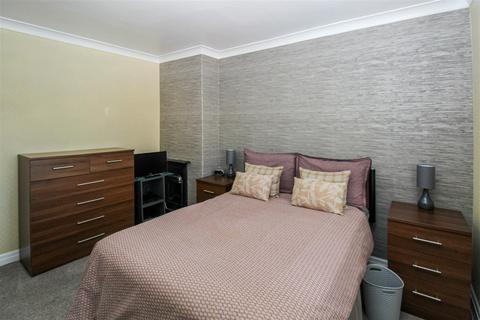 58 Doncaster Road, Wakefield, WF1 5DP