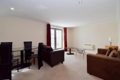 2 bedroom flat for sale, Westgate Central, Wakefield WF1