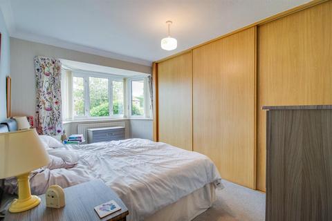 2 bedroom semi-detached bungalow for sale, Woolgreaves Garth, Wakefield WF2