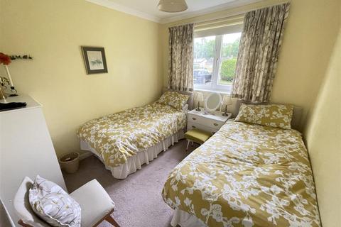 28 Winterslow Road, Porton, Salisbury, SP4 0LR