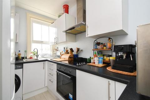 2 bedroom flat for sale, St. Marys Road, Hastings