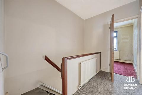 39 Clinton Crescent, Ilford, IG6 3AH