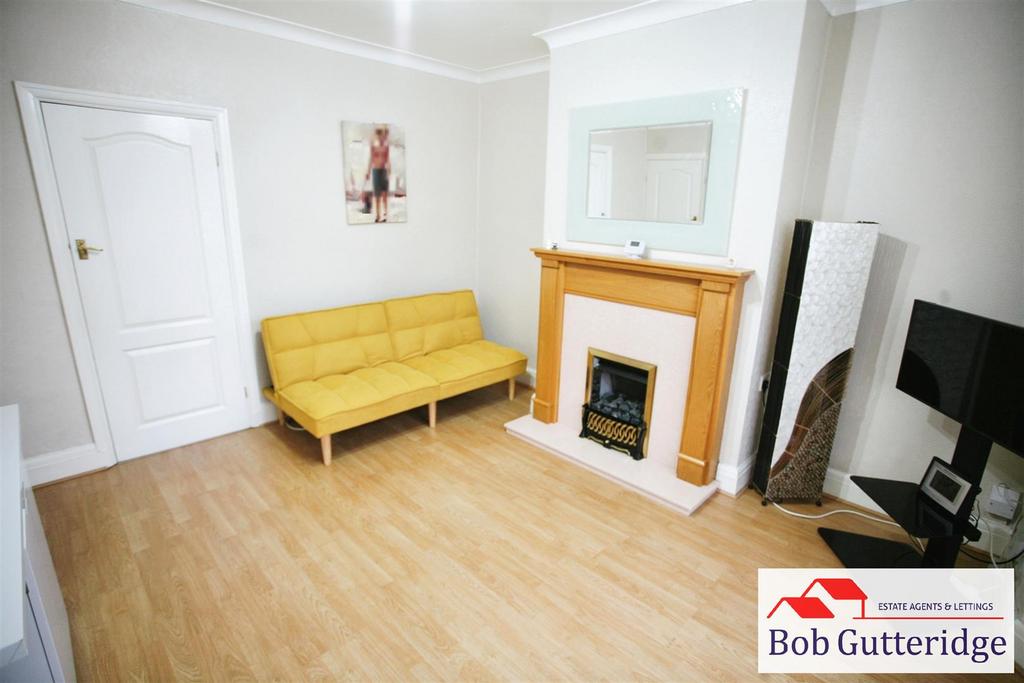 Ellison Street, Wolstanton, Newcastle 2 bed semidetached house for