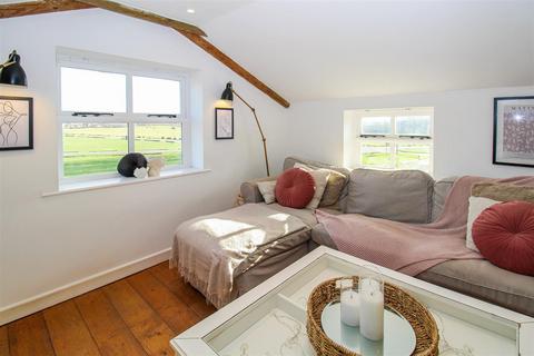 3 bedroom cottage for sale - Wakefield WF1
