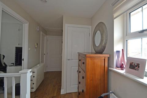 57 Olvega Drive, Buntingford, SG9 9FJ